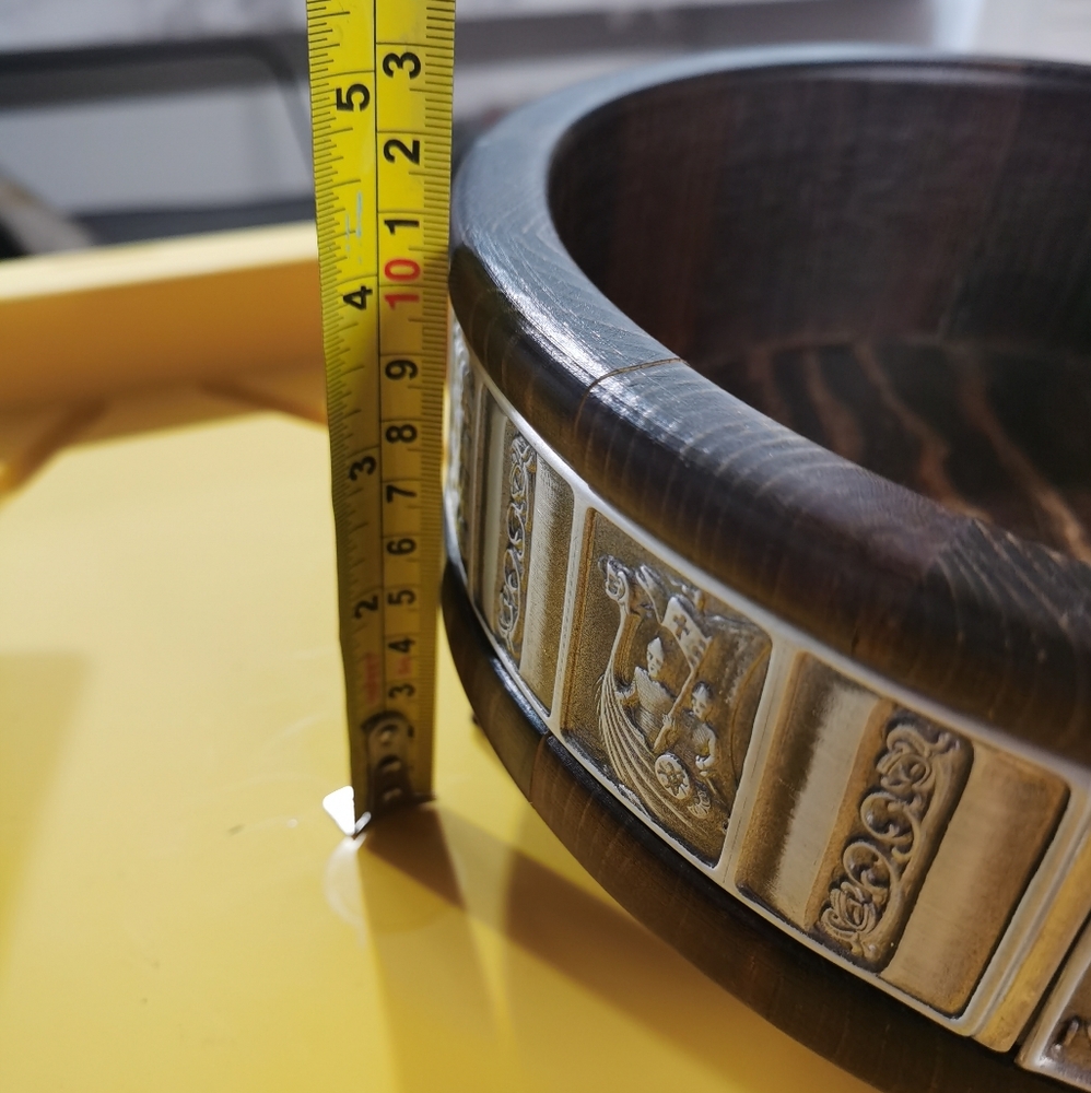 Vintage Hardanger Tredesign Norwegian Wood Bowl w/feet Pewter Viking Folk Art - Picture 9 of 9